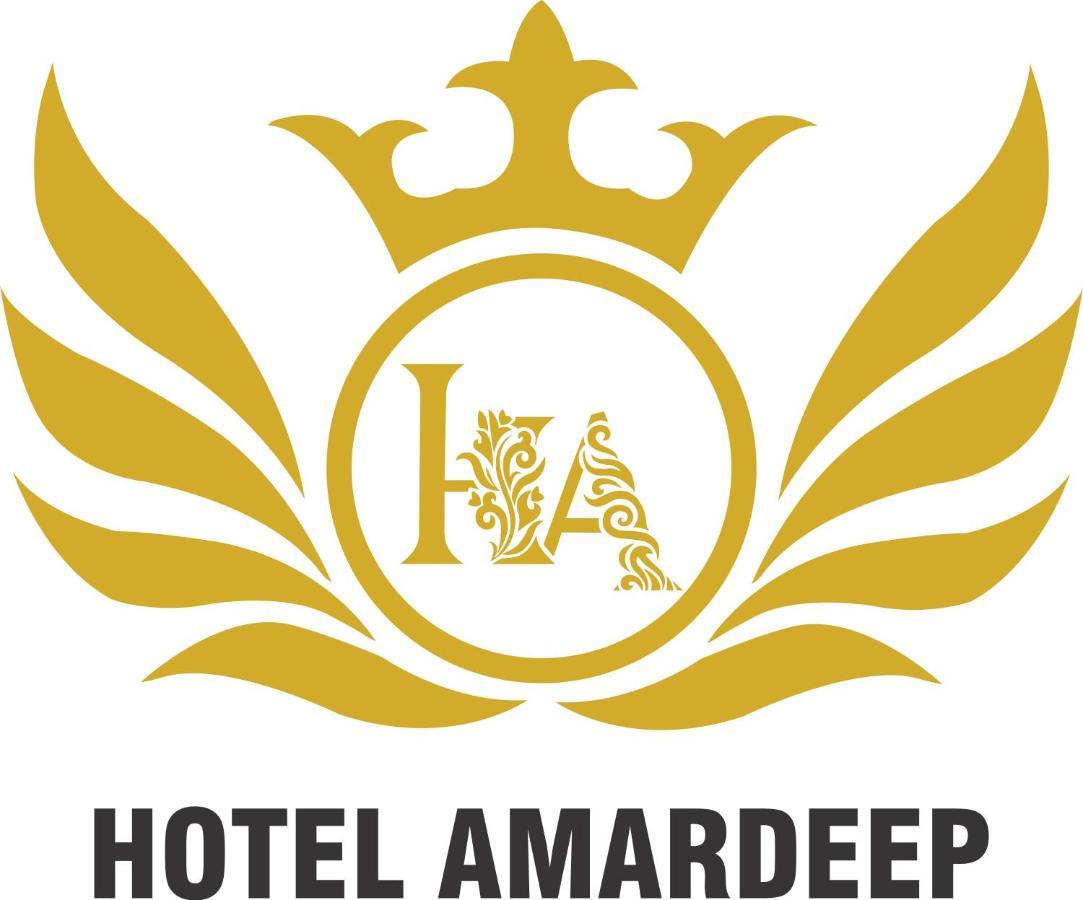 Hotel Amardeep Haldwāni Exteriör bild